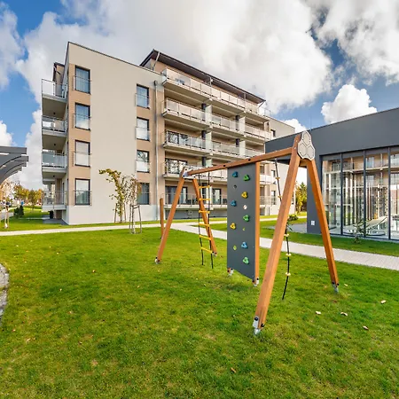 Apartamenty Sun&Snow W Obiekcie Piec Morz Lägenhet *