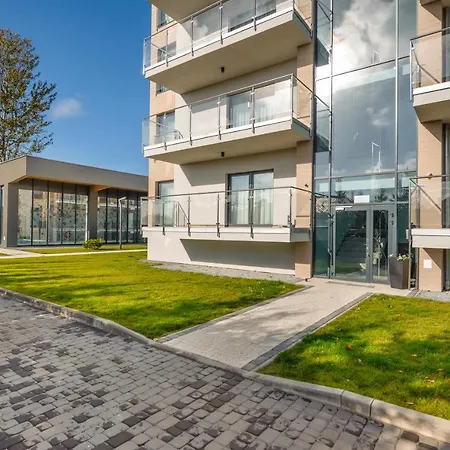 Apartamenty Sun&Snow W Obiekcie Piec Morz Lägenhet *
