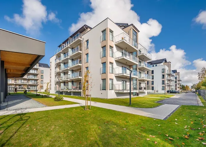 Piec Morz, Sun & Snow