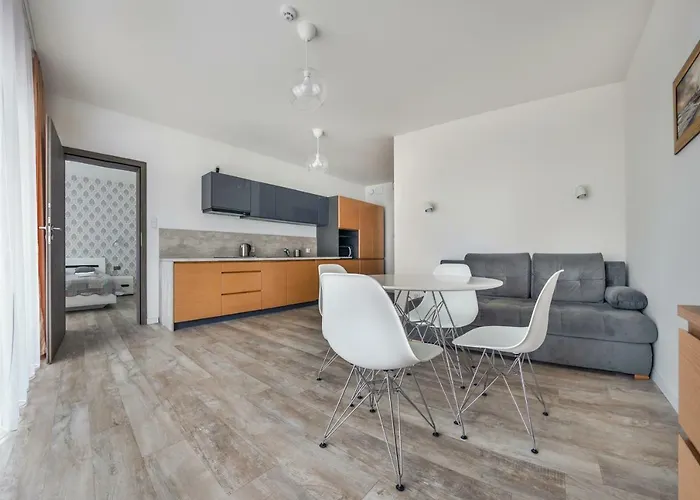 Piec Morz, Sun & Snow 辛安诺泽蒂