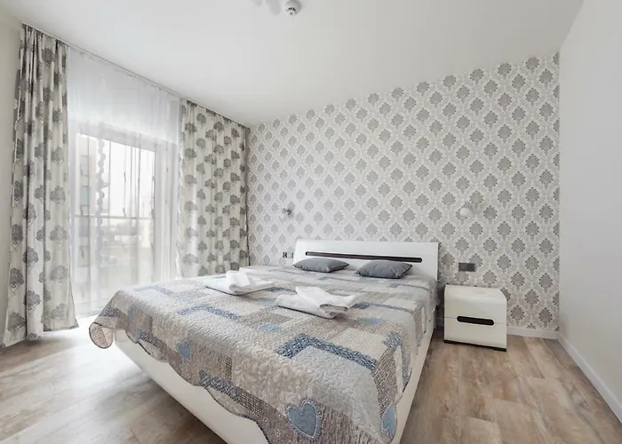 Piec Morz, Sun & Snow 辛安诺泽蒂